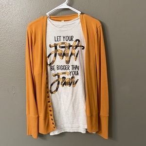 Faith tshirt with cardigan